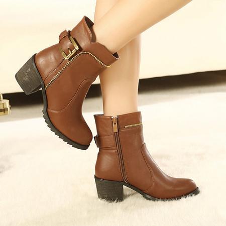 boots cavalier chunky heel brown